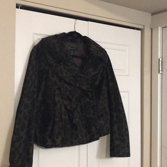 Jacket - Picture 2 of 4